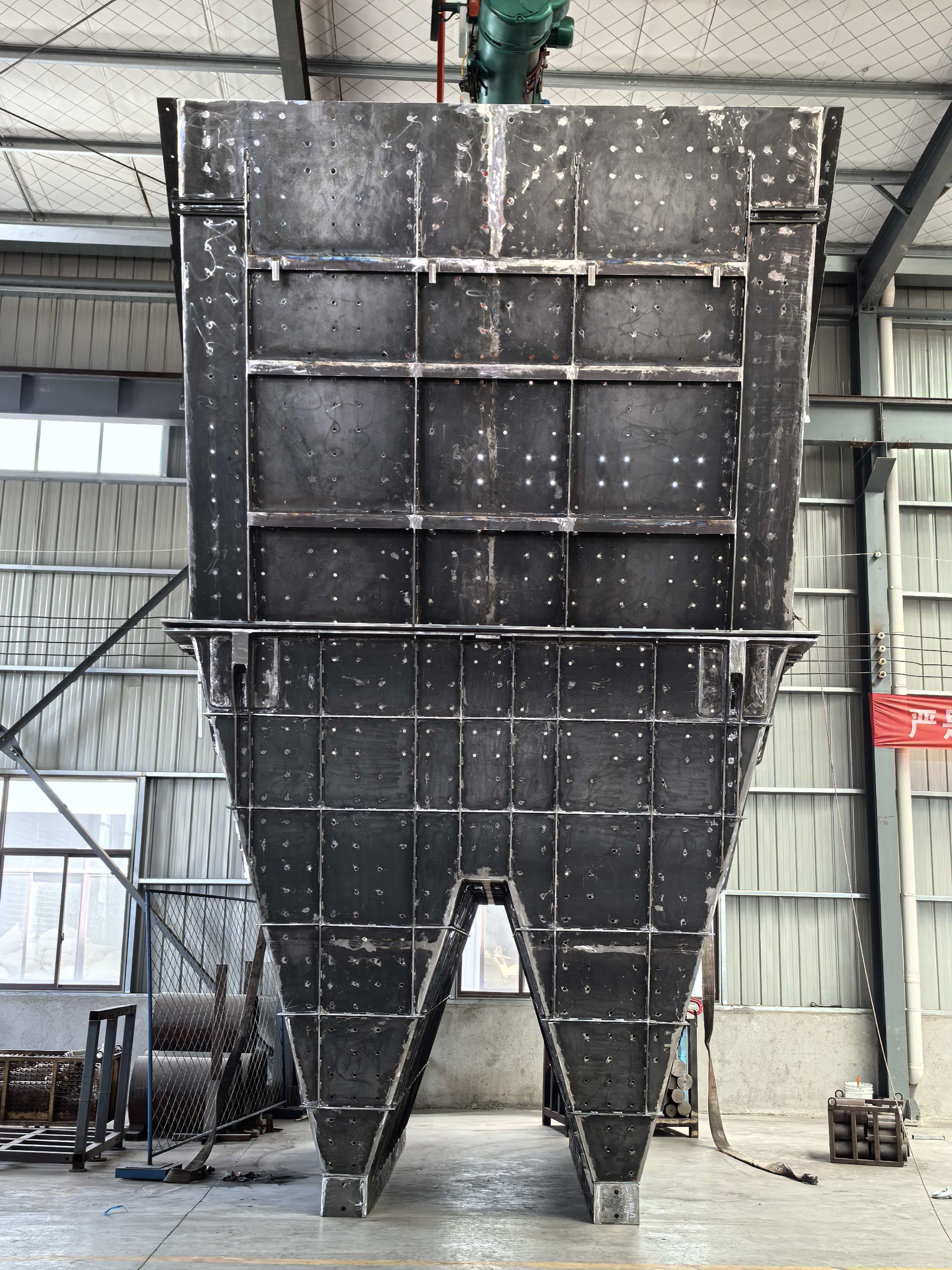 Mining Feed Hopper & Transfer Chute
